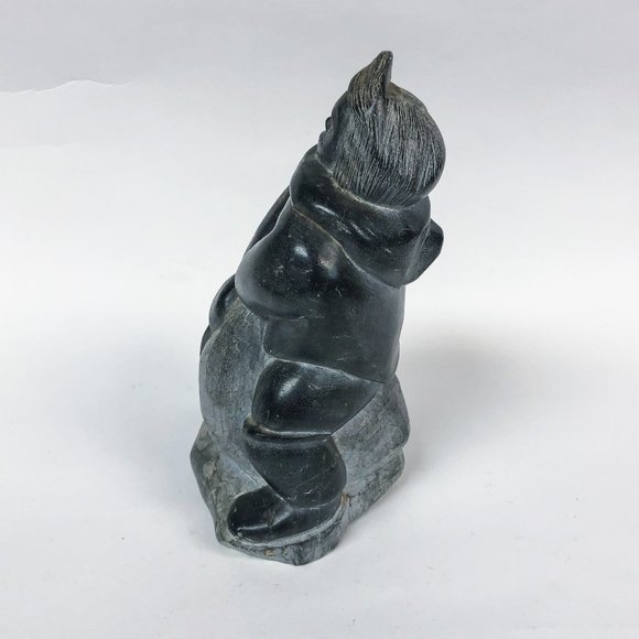 Inuit Soapstone Carved Eskimo Art - Man #8380 Vintage, Signed on Bottom - Picture 2 of 8